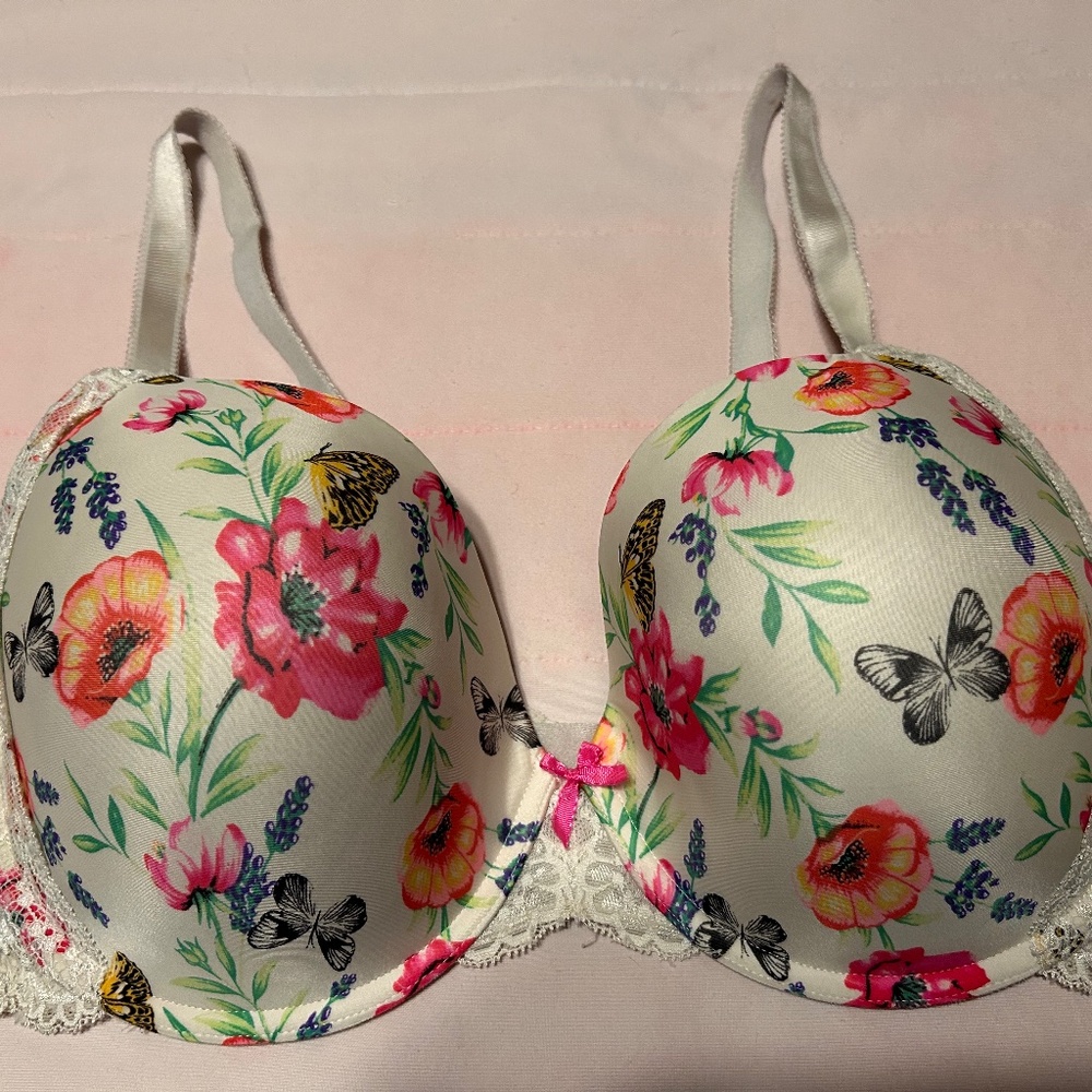 Victoria's Secret Dream Angels Perfect Coverage Floral Design 40DD Bra